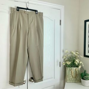 NWT Men’s Daniel Rene Pleated Dress Pants